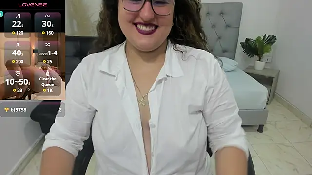 Snapshot of niraksil chatting on 01/20/25, 03:28 niraksil online show from 01/20/25, 03:28