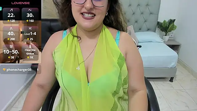 Snapshot of niraksil chatting on 01/22/25, 04:12 niraksil online show from 01/22/25, 04:12