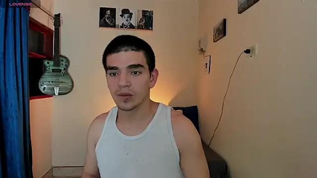 Snapshot of Ares_Johnson chatting on 01/24/25, 02:18 Ares Johnson online show from 01/24/25, 02:18