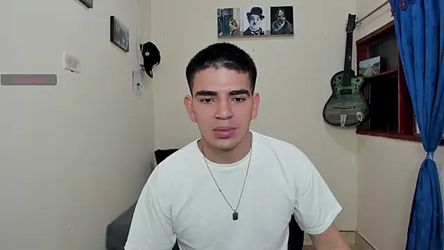 Snapshot of Ares_Johnson chatting on 02/03/25, 03:59 Ares Johnson online show from 02/03/25, 03:59