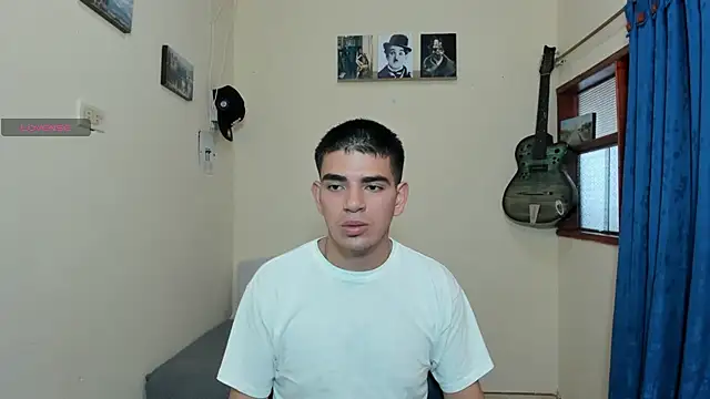 Snapshot of Ares_Johnson chatting on 02/03/25, 07:00 Ares Johnson online show from 02/03/25, 07:00