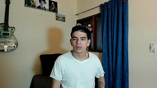 Snapshot of Ares_Johnson chatting on 02/20/25, 12:25 Ares Johnson online show from 02/20/25, 12:25