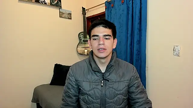 Snapshot of Ares_Johnson chatting on 02/24/25, 04:58 Ares Johnson online show from 02/24/25, 04:58