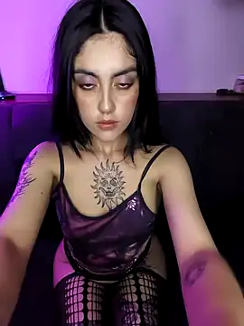 Mazikeen-- online show from 12/18/25, 11:33