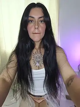 Snapshot of Mazikeen-- chatting on 06/22/26, 10:18 Mazikeen-- online show from 06/22/26, 10:18