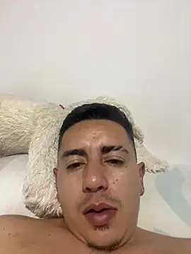 DanielGomez9 online show from 12/17/24, 04:34