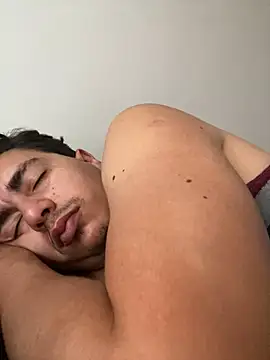 DanielGomez9 online show from 03/21/25, 11:55