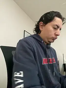 DanielGomez9 online show from 10/10/25, 03:33