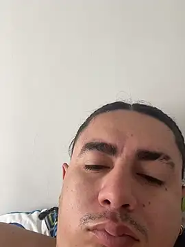 DanielGomez9 online show from 03/28/26, 01:33