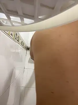 DanielGomez9 online show from 04/07/26, 01:22