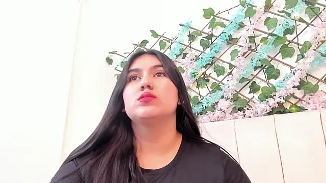 LexiiBloom online show from 09/13/25, 04:01