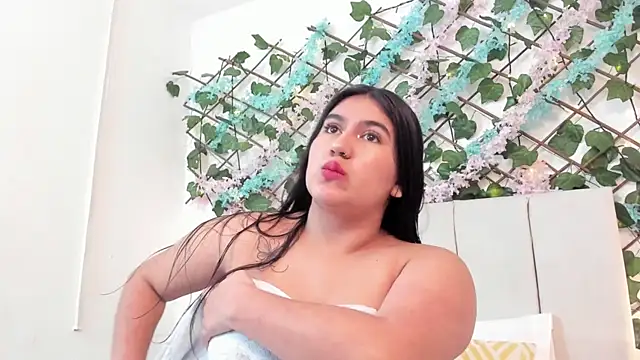 LexiiBloom online show from 09/15/25, 10:26