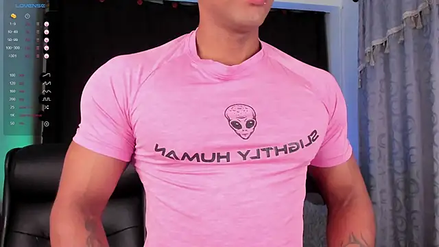 Couple muscle1 online show from 02/19/25, 02:12