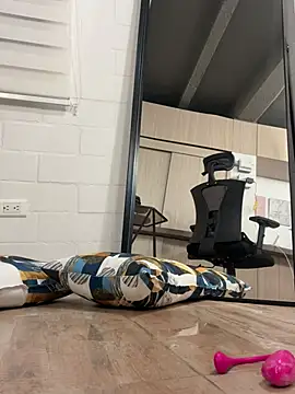 Eva Gonzalez online show from 02/25/25, 02:03