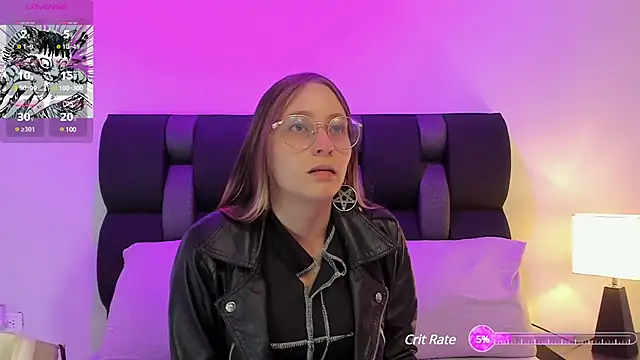 Siouxsie cenobite online show from 12/27/24, 11:06