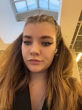 Holy Tereza online show from 03/29/26, 03:12