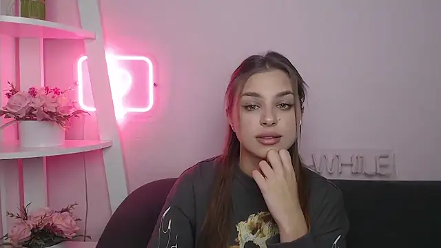 MilanaAngelAs online show from 12/16/25, 08:36