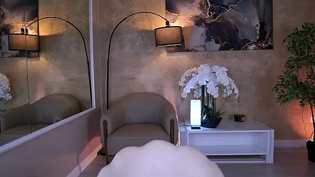 EvaZane online show from 03/14/26, 08:47