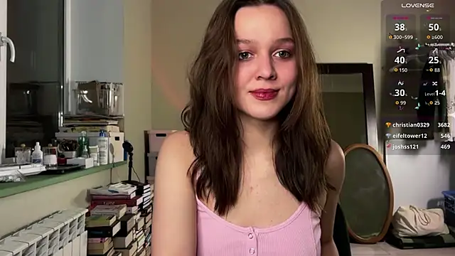 Snapshot of Addelin_Moon chatting on 11/01/25, 03:25 Addelin Moon online show from 11/01/25, 03:25