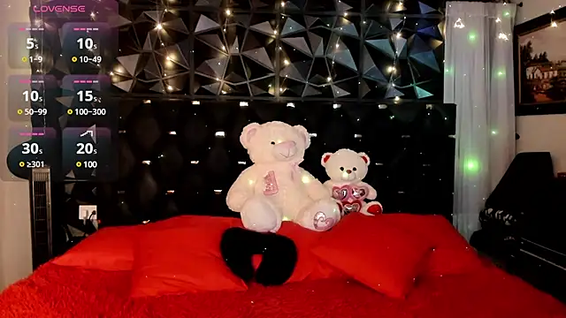 charlottemeyerr online show from 12/07/24, 04:47