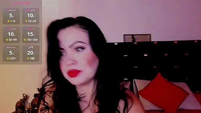 charlottemeyerr online show from 12/18/24, 04:17