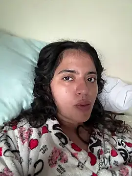 ViolettaSummer online show from 12/21/25, 11:06