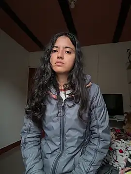 ViolettaSummer online show from 03/06/26, 11:28