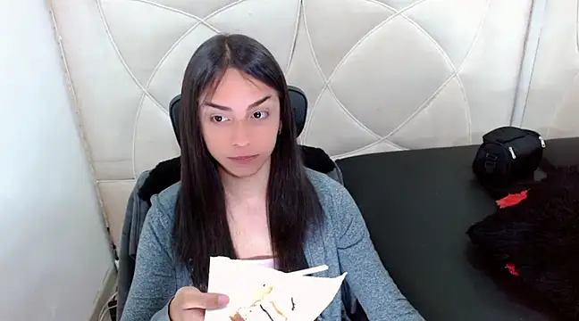 Dollbehavior  online show from 12/14/24, 03:51