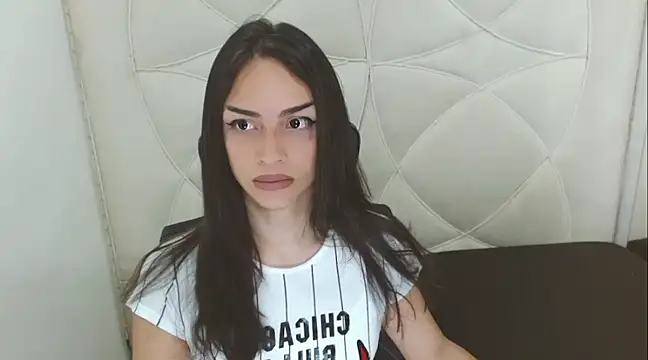 Dollbehavior  online show from 12/22/24, 08:05