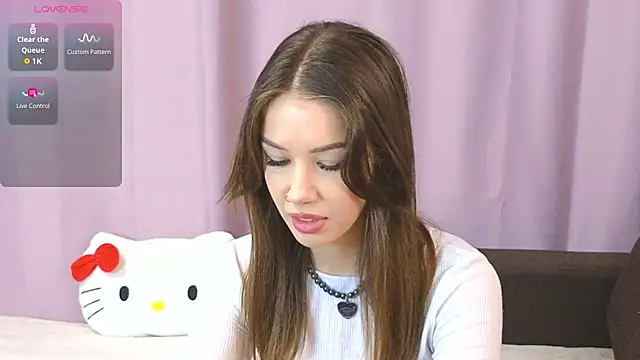 Snapshot of ellie_kramer chatting on 06/28/26, 06:58 ellie kramer online show from 06/28/26, 06:58