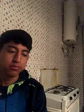 modelo180 online show from 10/22/25, 09:14