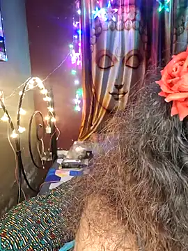 Snapshot of Maaya66 chatting on 12/24/24, 09:11 Maaya66 online show from 12/24/24, 09:11