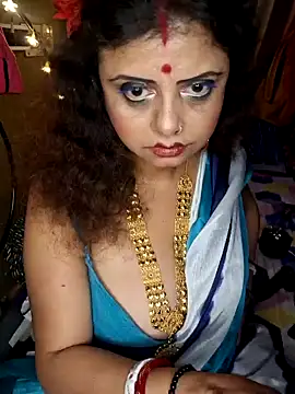 Snapshot of Maaya66 chatting on 12/25/24, 12:16 Maaya66 online show from 12/25/24, 12:16