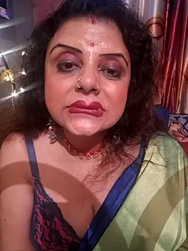 Snapshot of Maaya66 chatting on 02/11/25, 05:50 Maaya66 online show from 02/11/25, 05:50