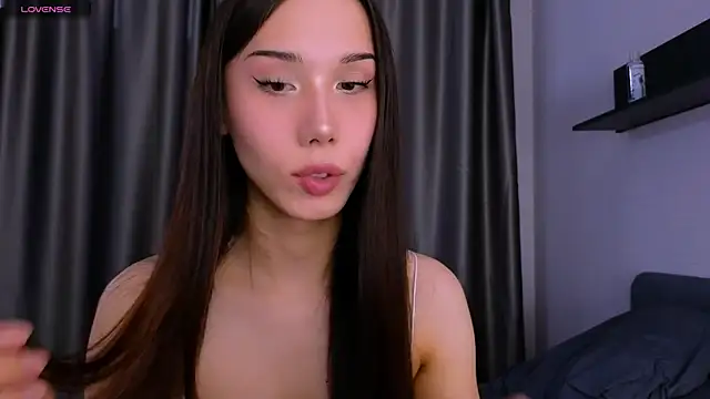 Kaia Sunshine Mia online show from 01/11/26, 02:44