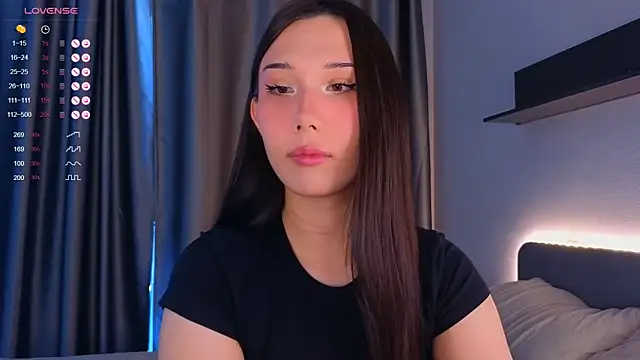 Snapshot of Kaia_Sunshine_Mia chatting on 07/29/26, 10:02 Kaia Sunshine Mia online show from 07/29/26, 10:02