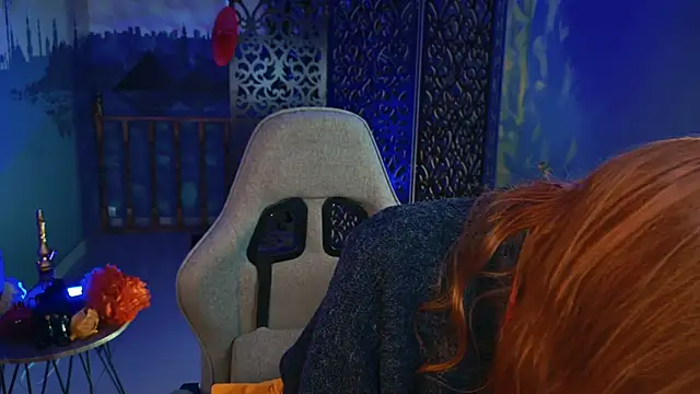 Snapshot of Orianna_Fox chatting on 12/05/24, 09:06 Orianna Fox online show from 12/05/24, 09:06