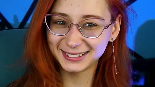 Snapshot of Orianna_Fox chatting on 12/07/24, 12:13 Orianna Fox online show from 12/07/24, 12:13