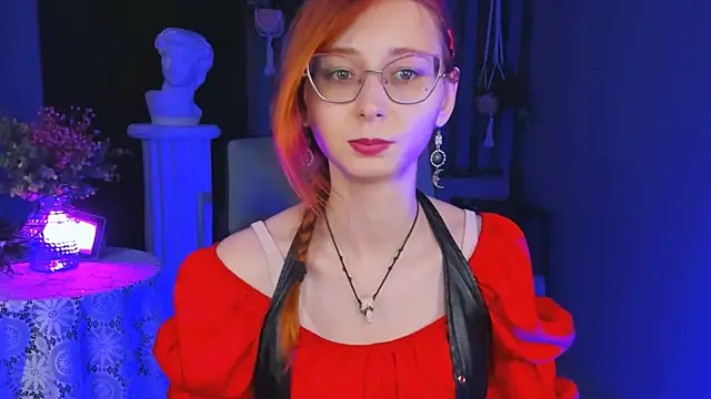 Snapshot of Orianna_Fox chatting on 12/11/24, 05:37 Orianna Fox online show from 12/11/24, 05:37