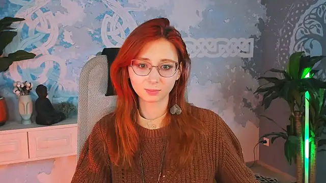 Snapshot of Orianna_Fox chatting on 12/13/24, 04:38 Orianna Fox online show from 12/13/24, 04:38