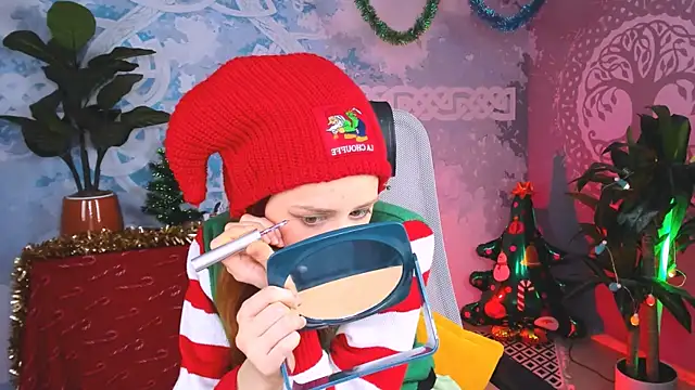 Snapshot of Orianna_Fox chatting on 12/25/24, 12:26 Orianna Fox online show from 12/25/24, 12:26