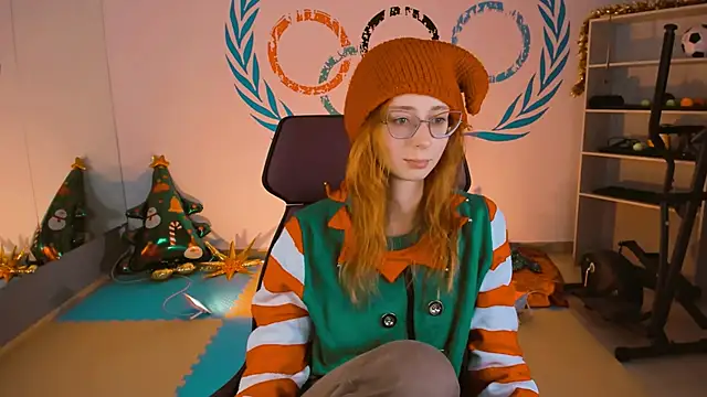 Snapshot of Orianna_Fox chatting on 12/26/24, 12:16 Orianna Fox online show from 12/26/24, 12:16