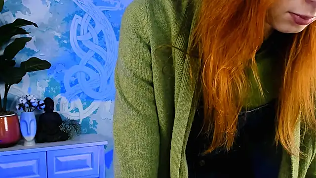 Snapshot of Orianna_Fox chatting on 12/30/24, 07:11 Orianna Fox online show from 12/30/24, 07:11