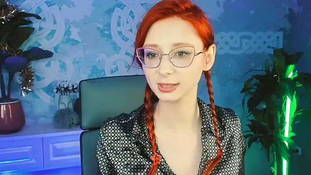 Snapshot of Orianna_Fox chatting on 01/11/25, 04:46 Orianna Fox online show from 01/11/25, 04:46