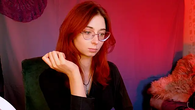 Snapshot of Orianna_Fox chatting on 09/09/25, 03:11 Orianna Fox online show from 09/09/25, 03:11