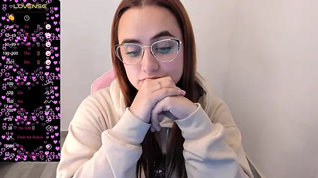 maryluna95 online show from 02/19/25, 02:44