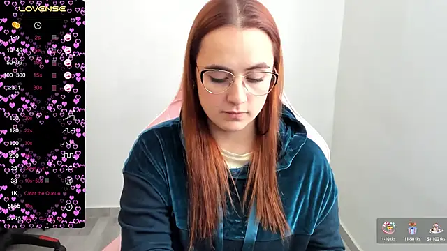 maryluna95 online show from 02/25/25, 06:53