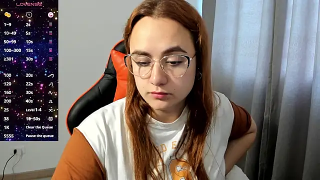 maryluna95 online show from 10/06/25, 10:07