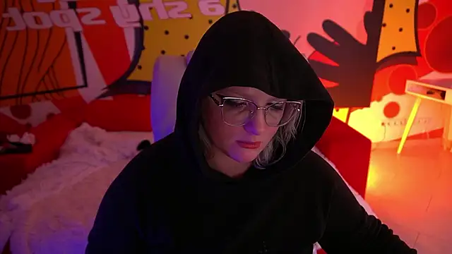 CoolTatis online show from 02/02/26, 09:13