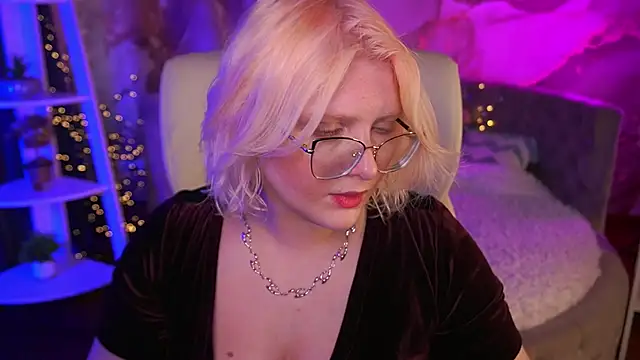 CoolTatis online show from 03/27/26, 07:03